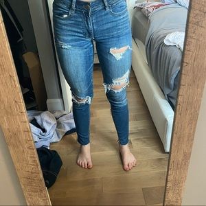 Hole Jeans